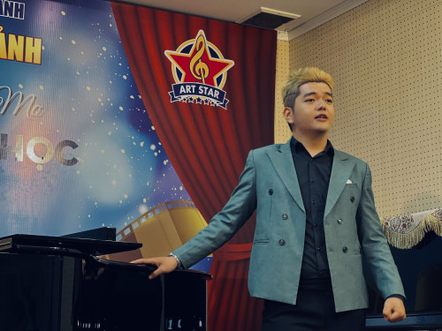Chạm vào ký ức tuổi trẻ cùng MV đầu tay của Ca sĩ trẻ Võ Thành Danh