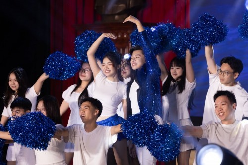 KHI NHỮNG CÂU CHUYỆN ĐƯỢC KỂ BẰNG ÁNH ĐÈN SÂN KHẤU TẠI ĐÊM CHUNG KẾT MR & MISS BÁCH KHOA 2025