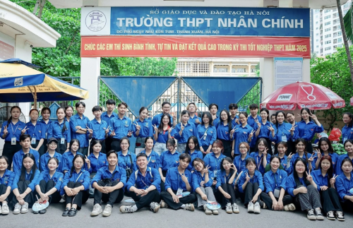 Phạm Thị Yến Nhi - Hoạt động tình nguyện vun đắp hành trang đứng lớp cho cô giáo trẻ