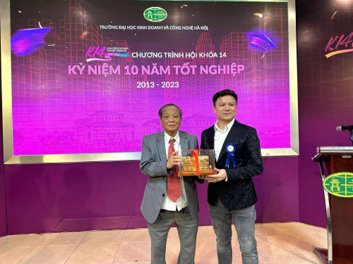 Nguyễn Mạnh Linh: Từ Chuyên Gia Marketing Đến Nhà Đổi Mới Sáng Tạo Trong Kỷ Nguyên AI