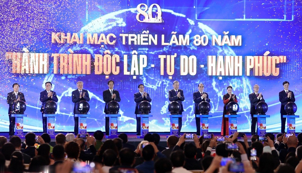 Top 10 điểm check-in không thể bỏ lỡ tại Triển lãm Thành tựu Đất nước 80 năm