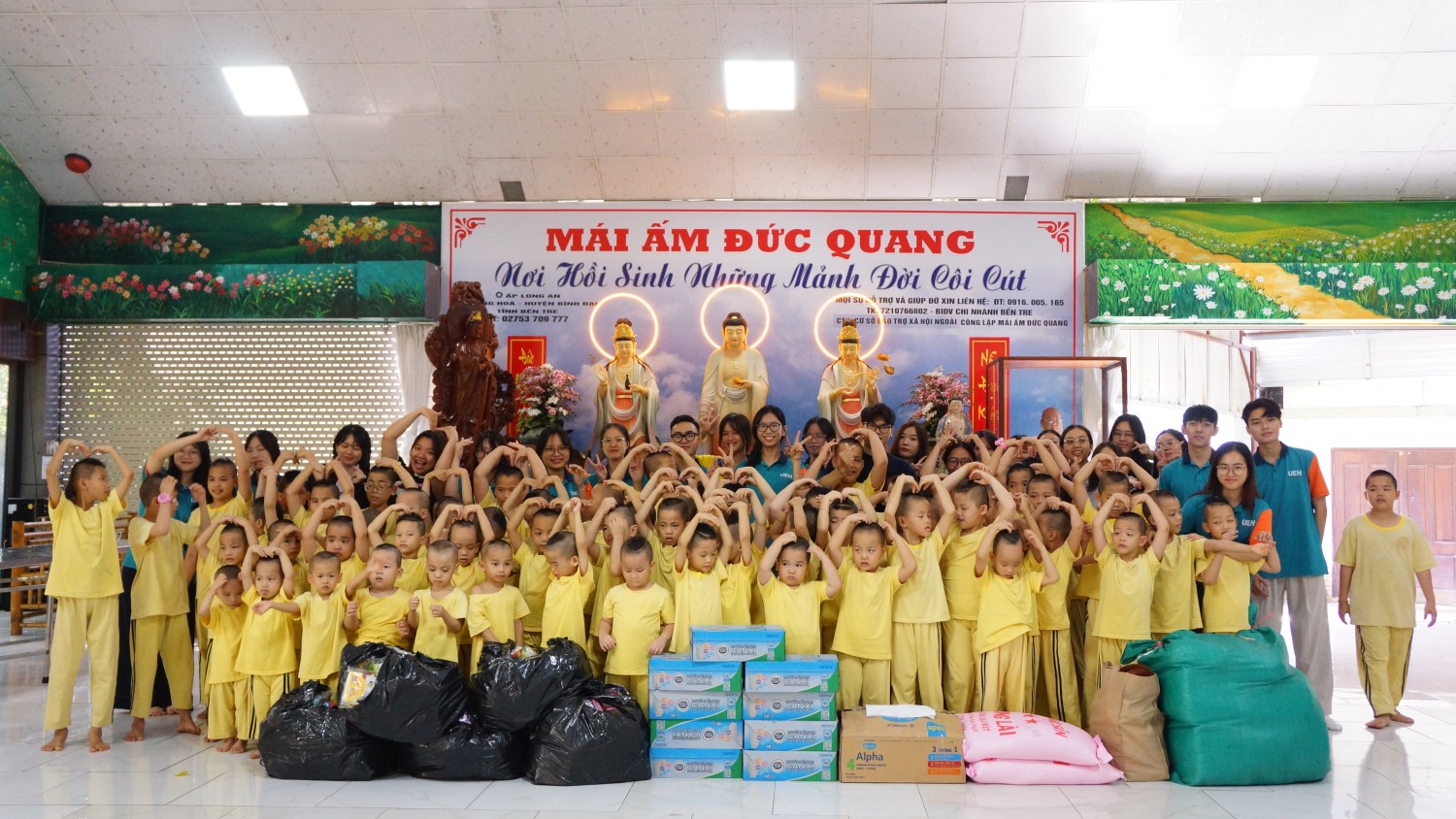 Bức ảnh “Những mặt trời bé” (Nguồn: NVCC)