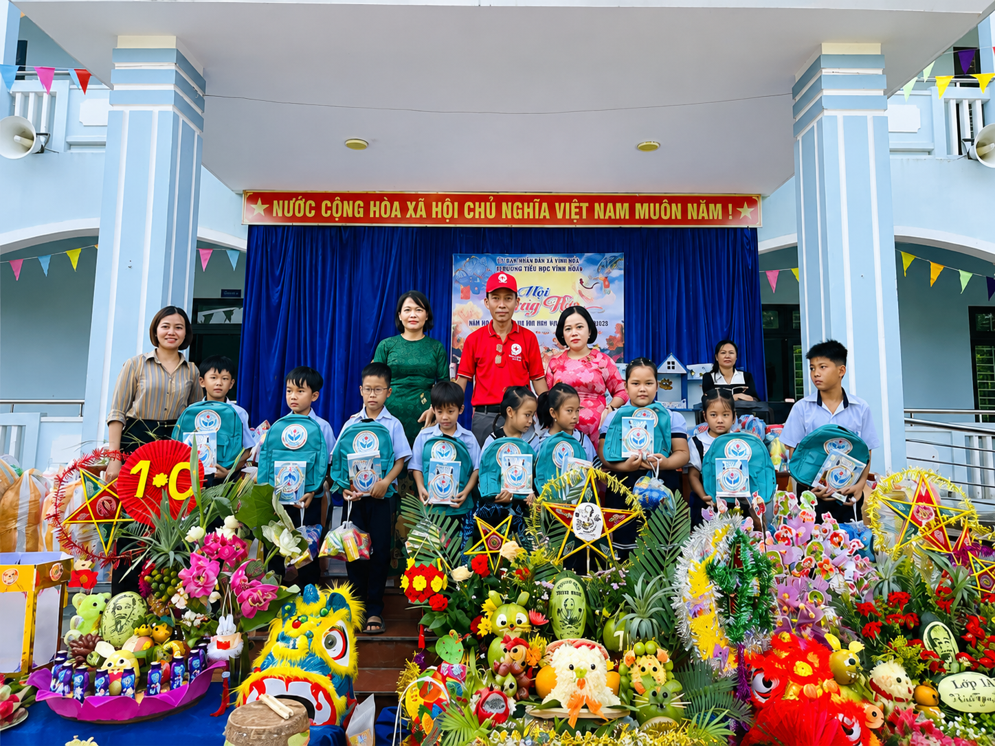 Quá trình thực hiện tác phẩm (Ảnh NVCC)